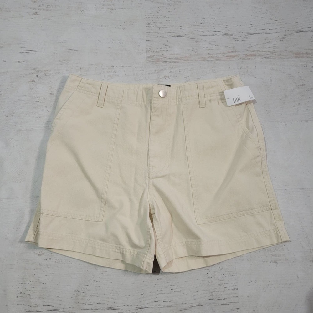Urban outfitters BDG brand shorts, high rise, size small khaki